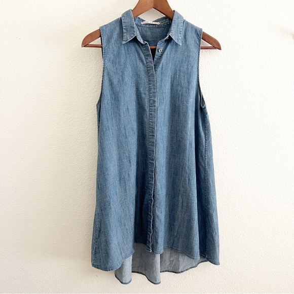 Alice + Olivia Dresses & Skirts - Alice + Olivia Denim Dress Size Small